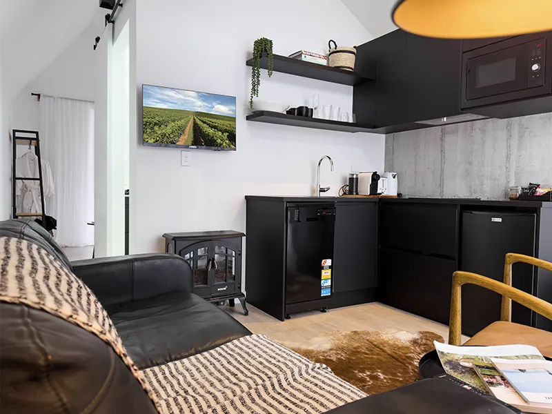villa three mobile listing